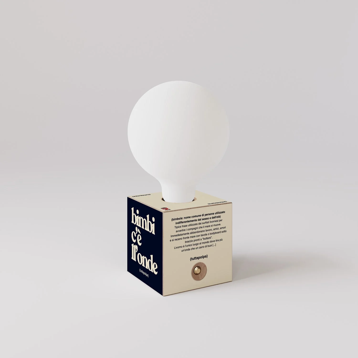 Lampada a batteria Cabless03 "Bimbi c’è l’onde" con lampadina globo effetto porcellana - Tuttapolpa - Image 3