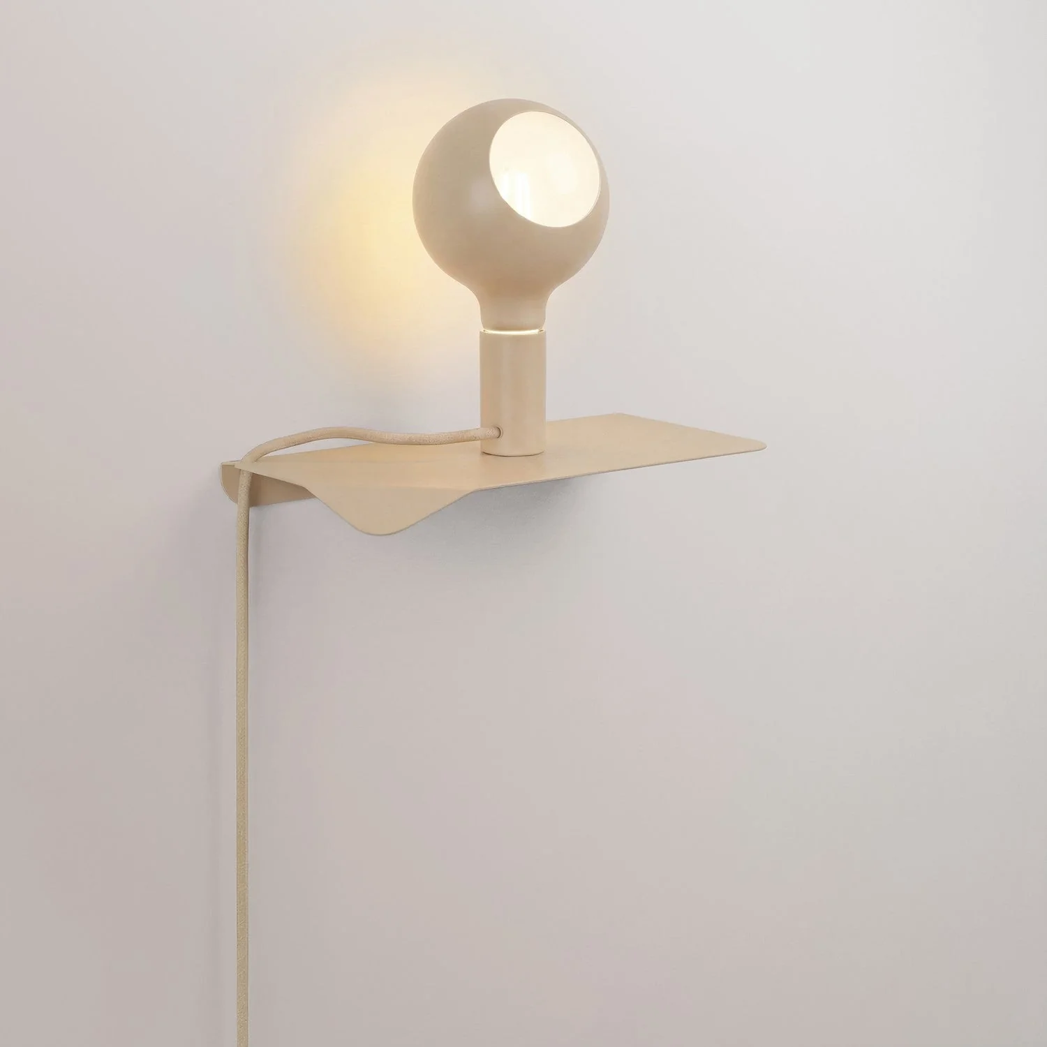 Combo Camo - Lampada con mensola - Panna