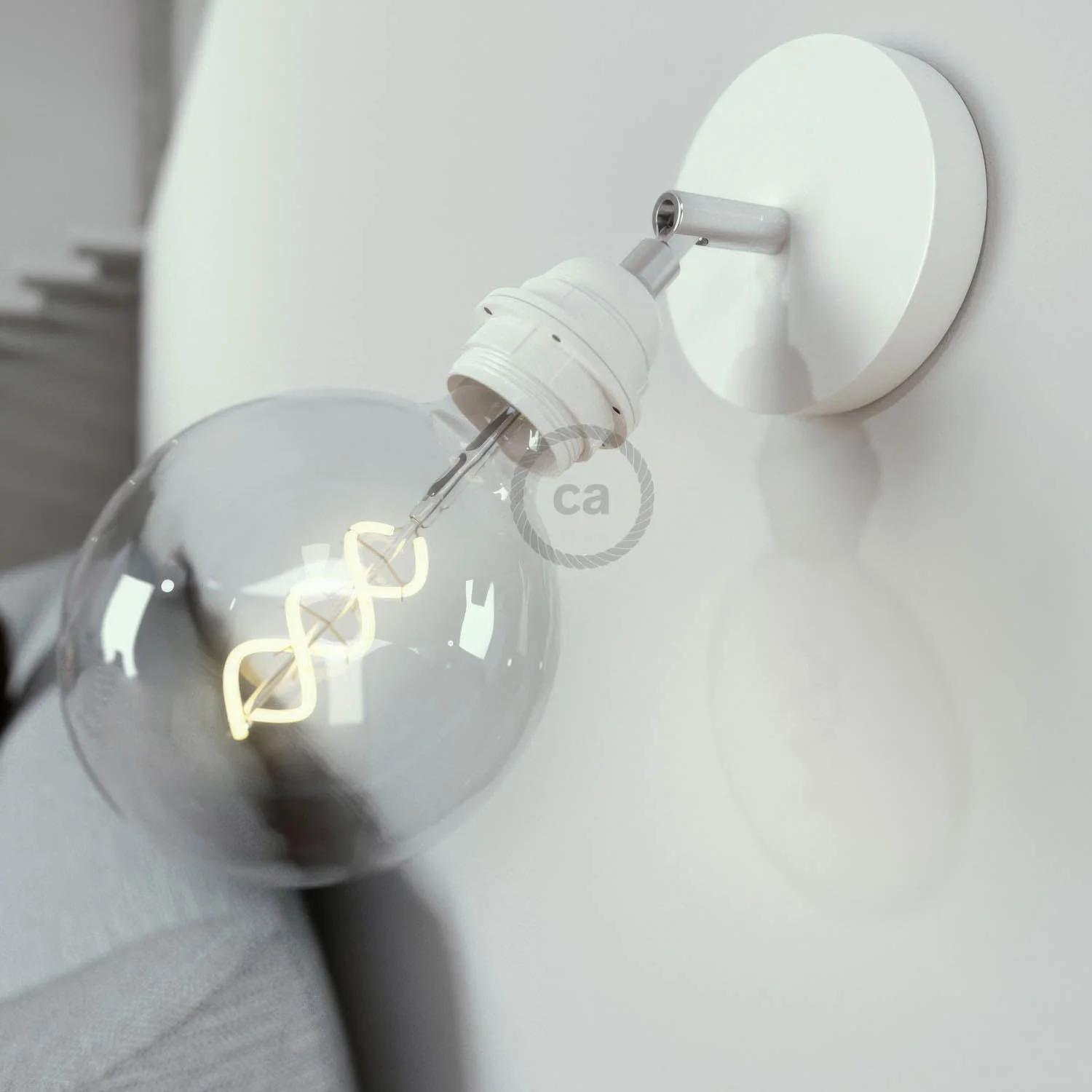 Fermaluce Metallo 90° con portalampada filettato E27, punto luce in metallo orientabile - Bianco - Image 2