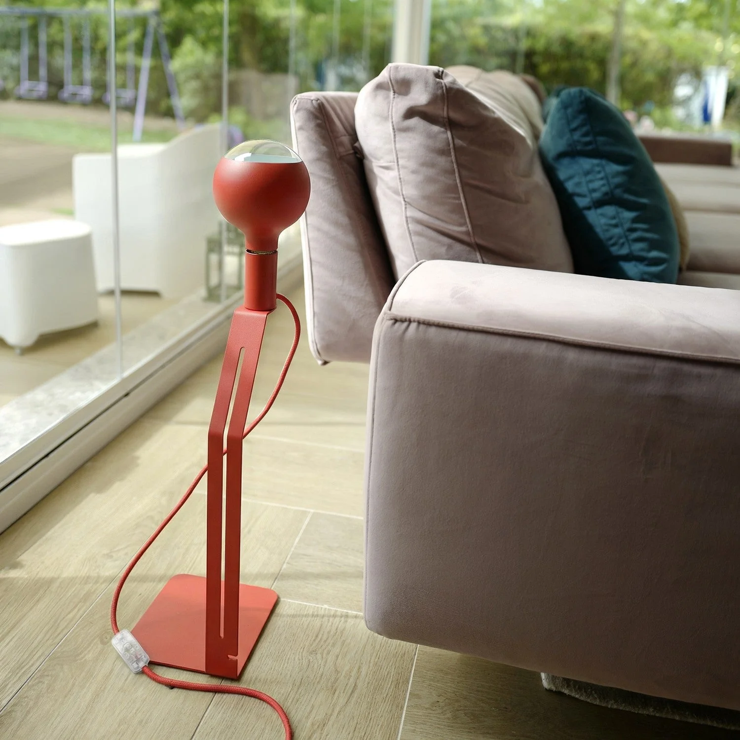 Koso Lucia - Lampada da tavolo con spina UK - Rosso - Image 3