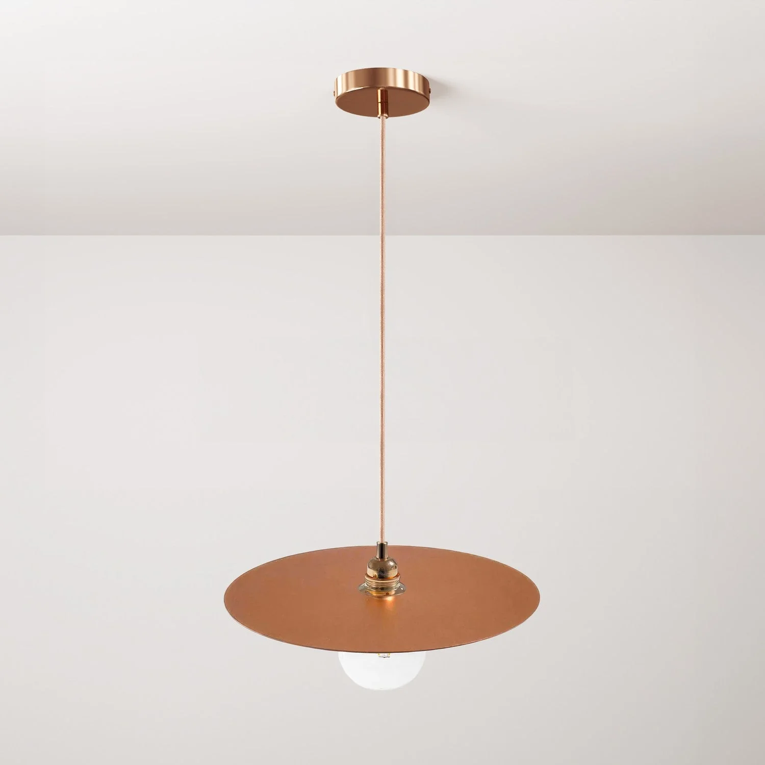 Lampada a sospensione completa di cavo tessile, paralume oversize Ellepi e finiture in metallo - Rame
