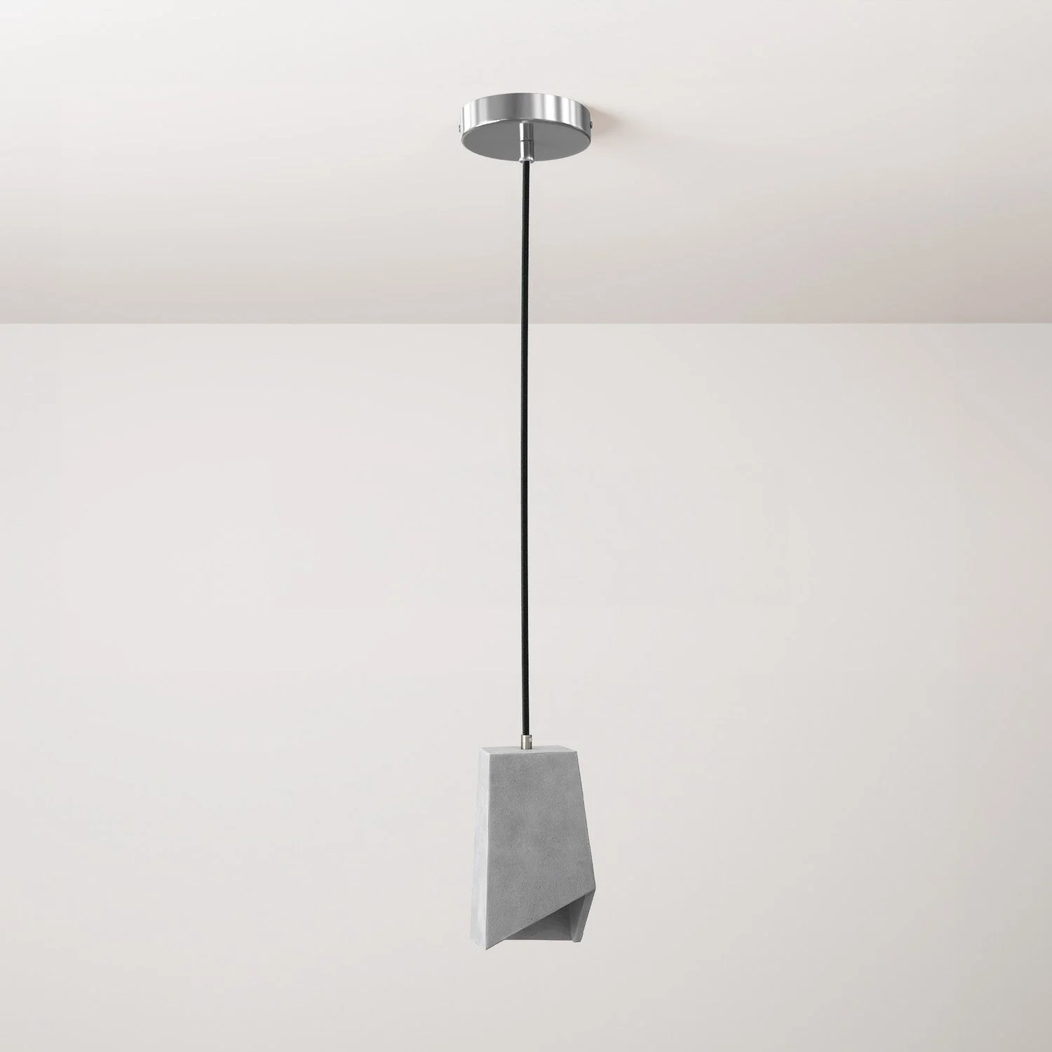 Lampada a sospensione completa di cavo tessile, paralume Prisma in cemento e finiture in metallo - Cemento chiaro