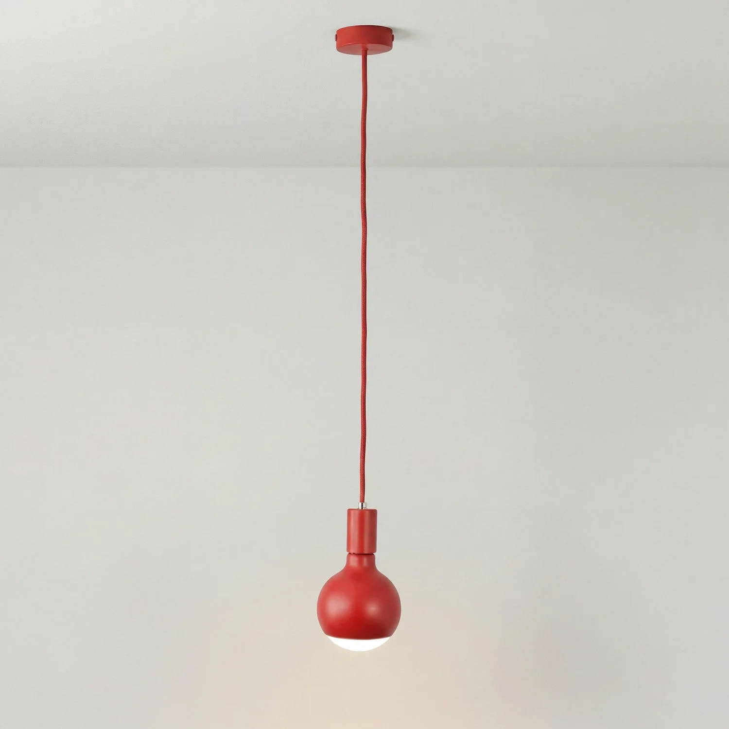 Lampada a sospensione Filotto Metallico con lampadina Lucia - Rosso