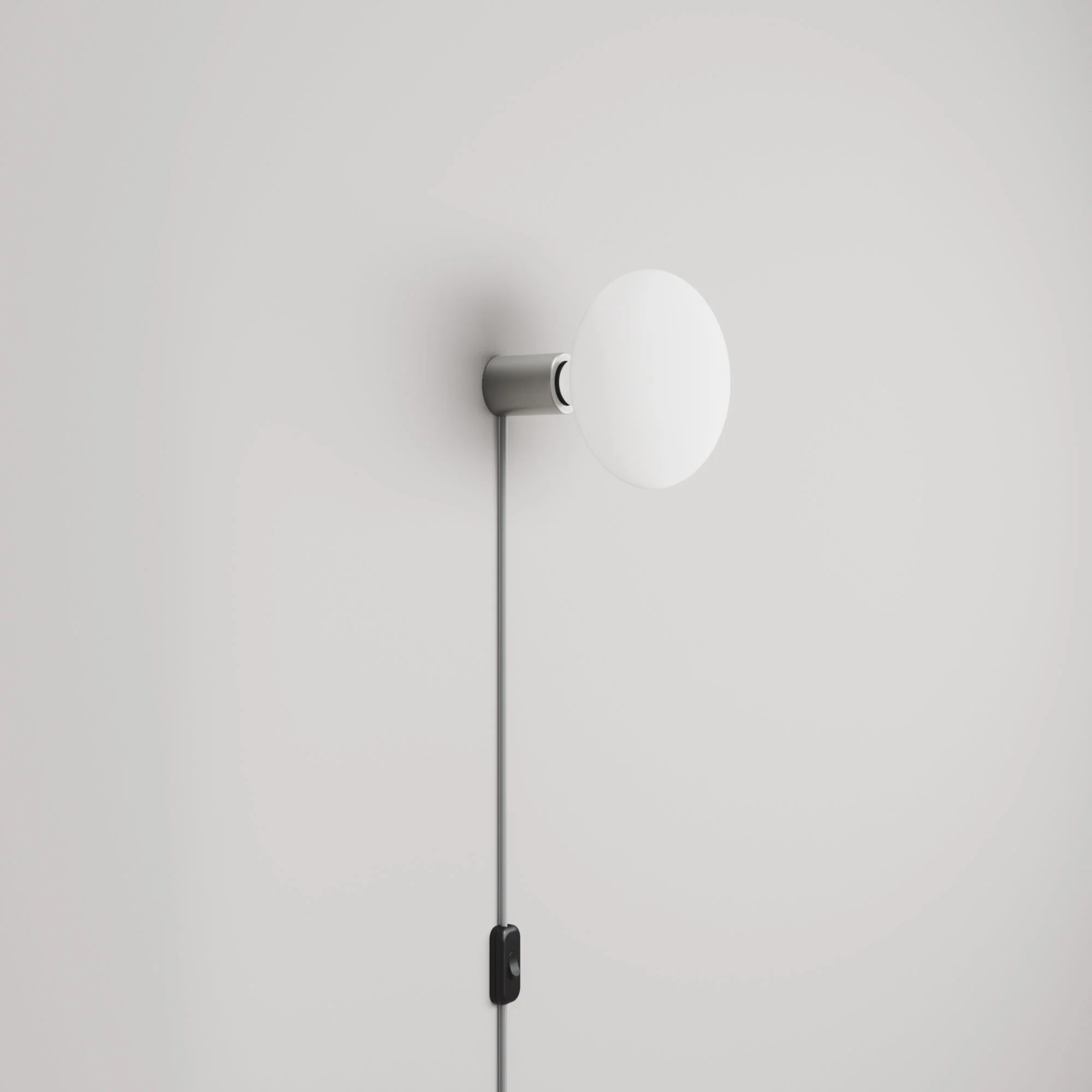 Lampada con spina con finitura metallica e lampadina LED Ellipse effetto porcellana - Titanio satinato - Image 3