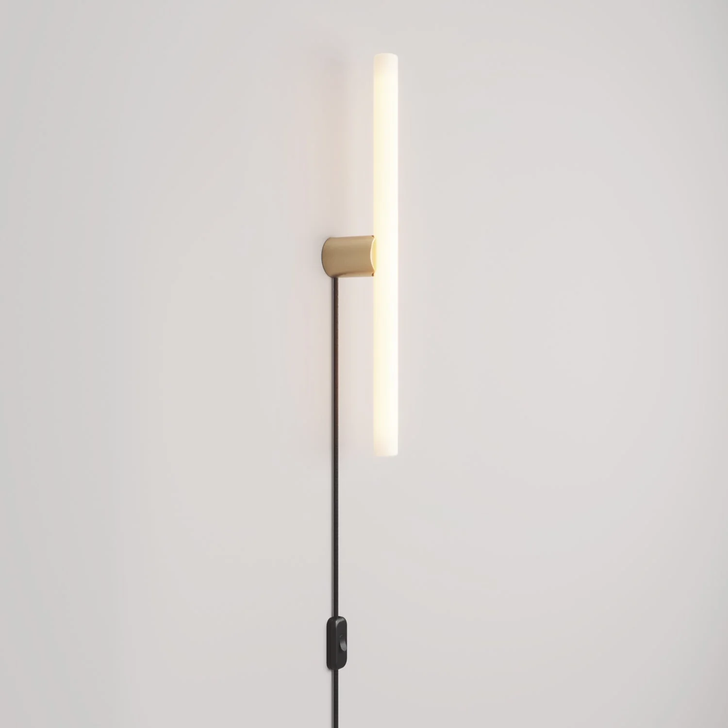 Lampada con spina con finitura metallica e lampadina LED lineare S14d - Bronzo satinato