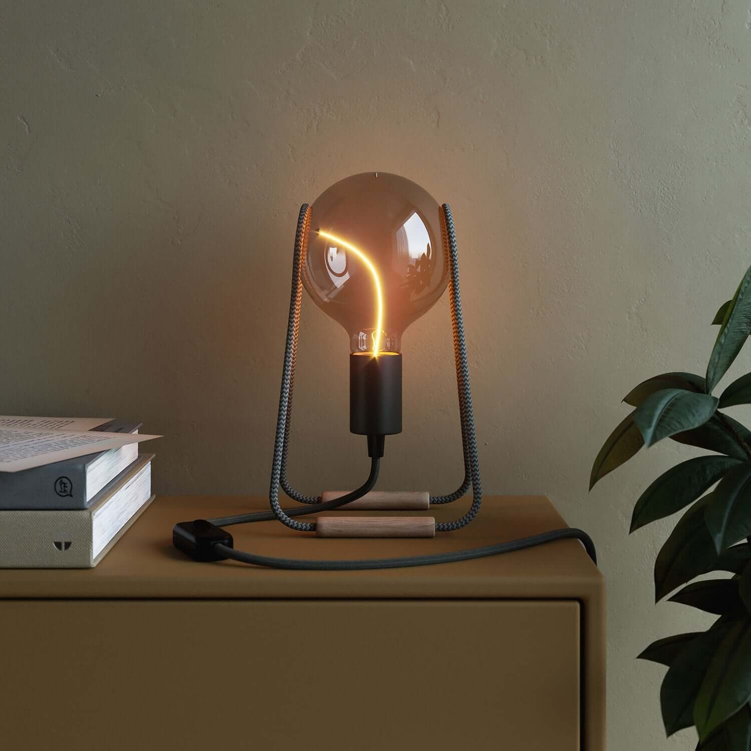 Lampadina LED Smoky Magnetic Deco Line Globo G125 2,8W 90Lm E27 1800K - F05 - Image 4