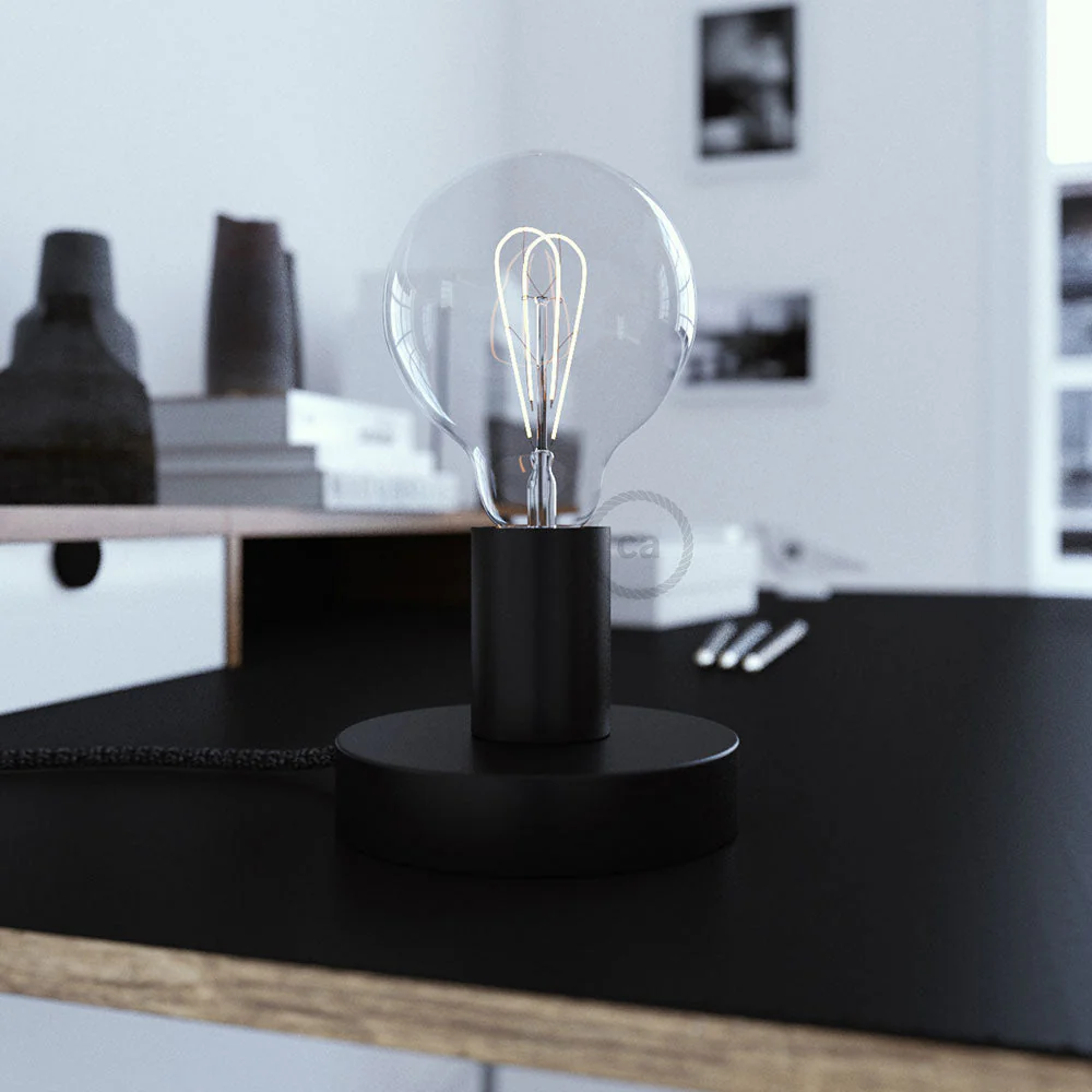 Posaluce - Lampada da tavolo in metallo e spina UK - Nero opaco - Image 2