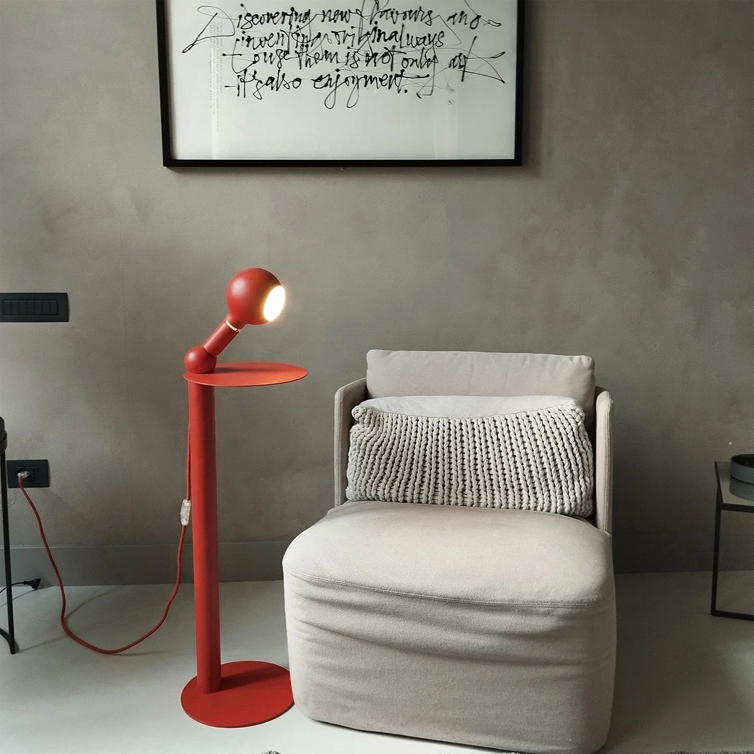 Rocco - Lampada da terra con lampadina Camo - Rosso - Image 3