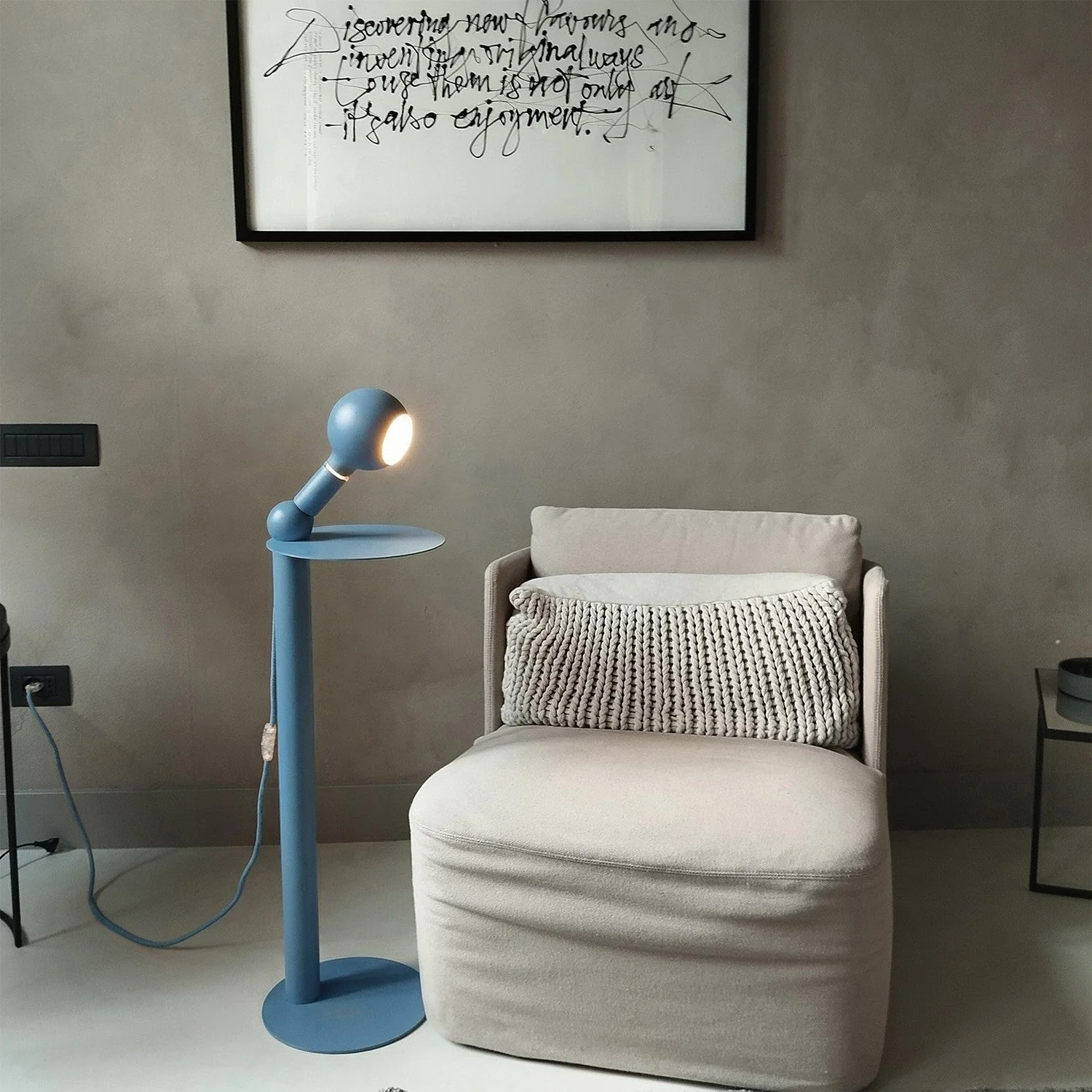 Rocco - Lampada da terra con spina UK e lampadina Camo - Blu - Image 3
