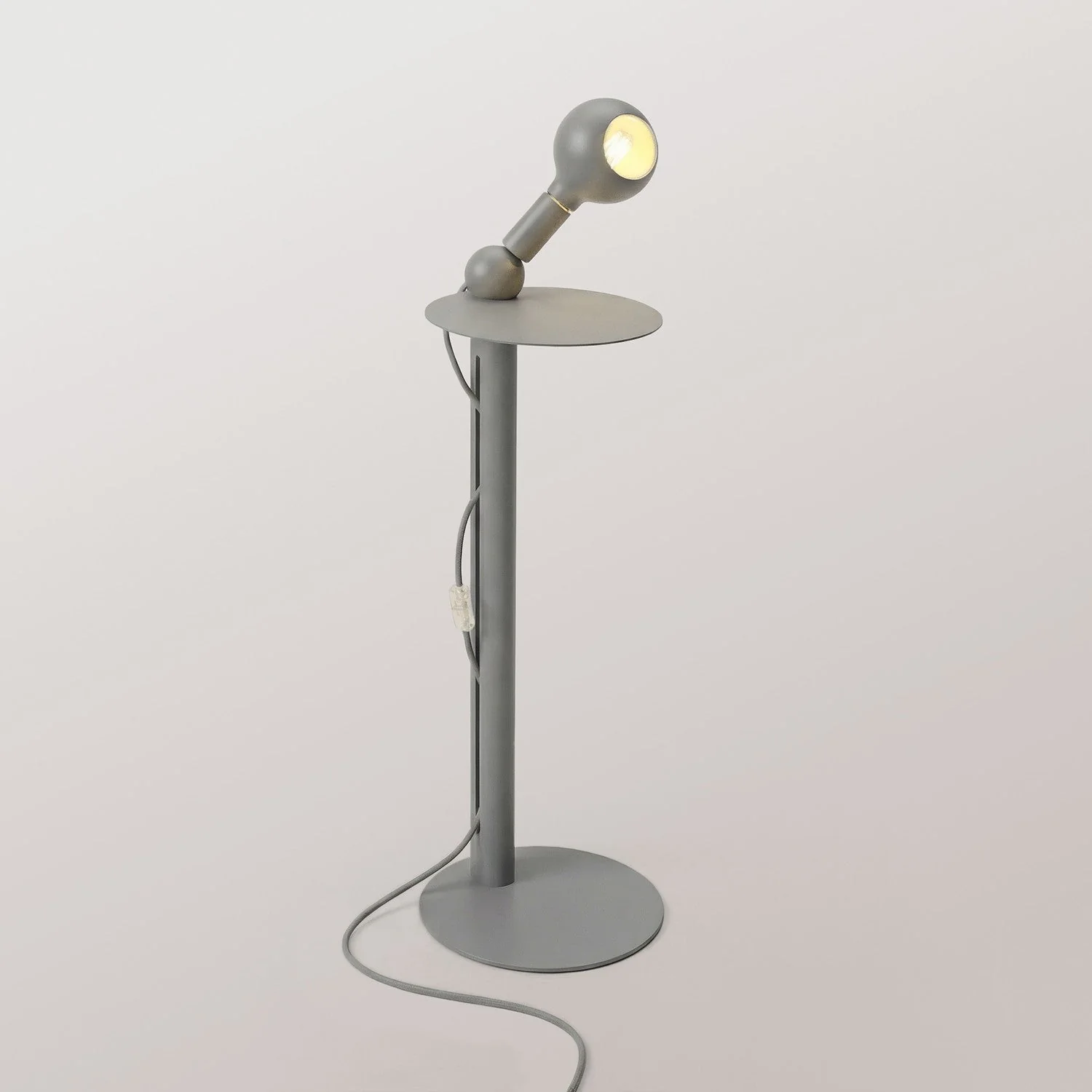 Rocco - Lampada da terra con spina UK e lampadina Camo - Grigio