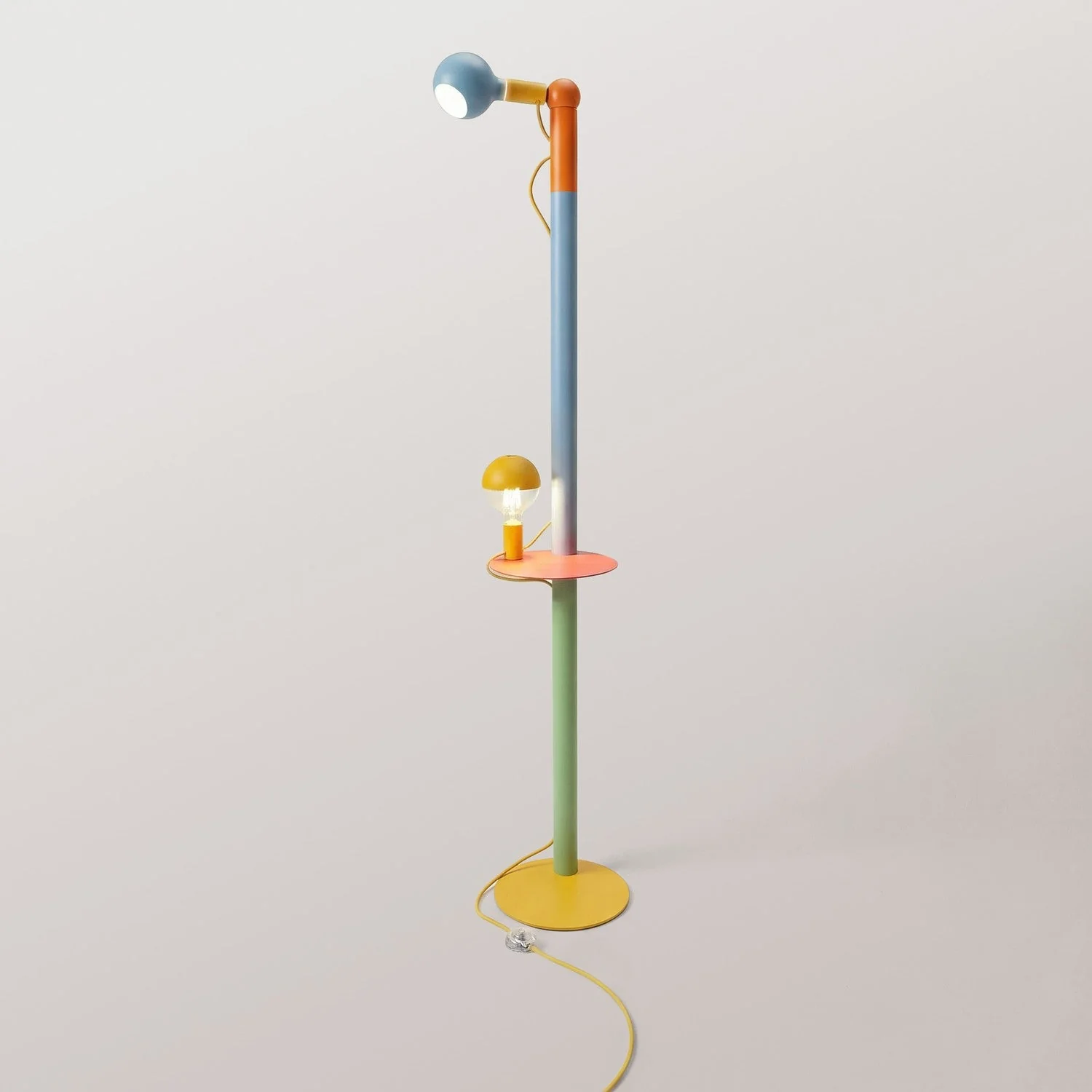 Rocco XXL - Lampada da terra multicolor con lampadina Maria e Camo
