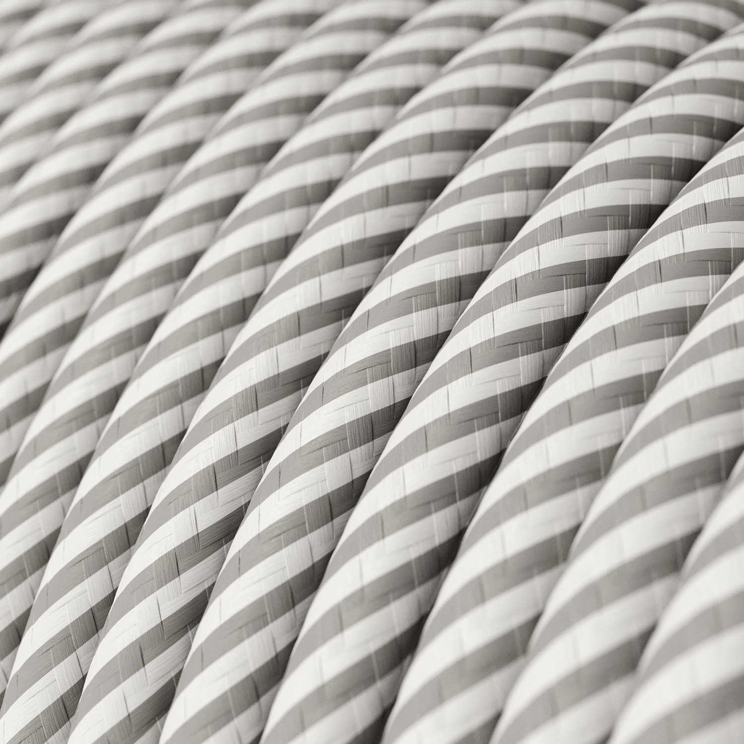 Round Electric Vertigo HD Cable covered by White and Aluminium fabric ERM46 - Image 2
